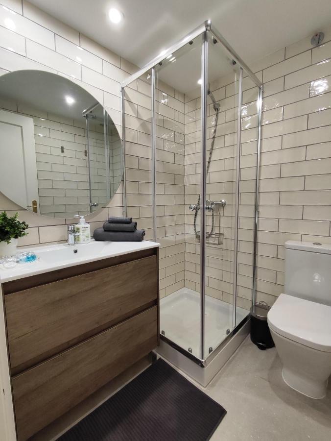 Precioso Apartamento En Puente Vallecas, Madrid. D Esterno foto